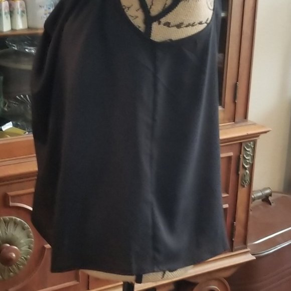 Black drape decorative collar sz S tank top - Picture 4 of 8